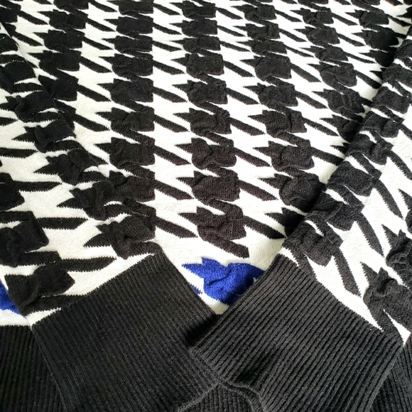 Michael Kors sweater - Picture 6 of 7